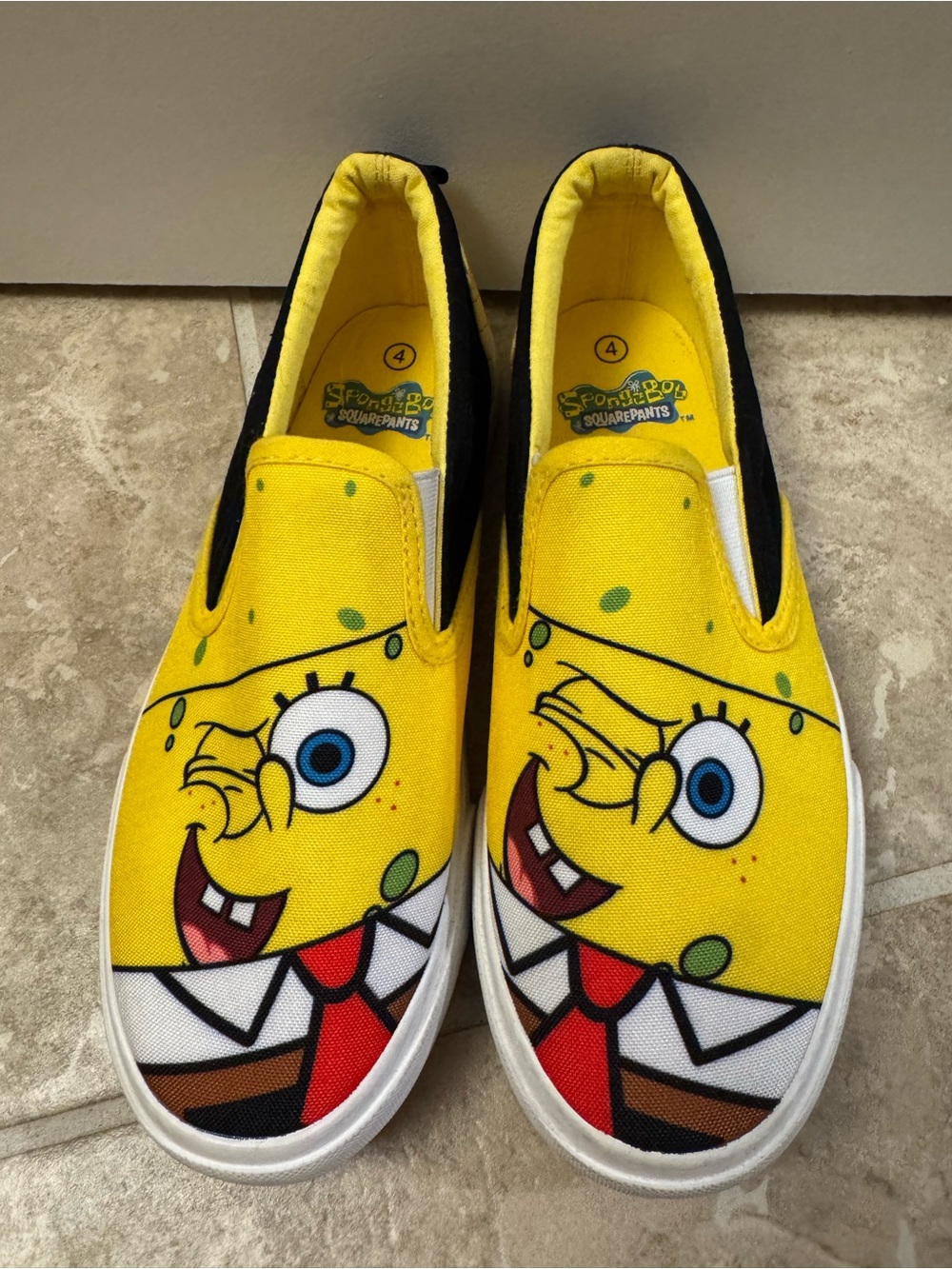 Ground Up Nickelodeon SpongeBob SquarePants Kids Slip On Sneakers Size 4